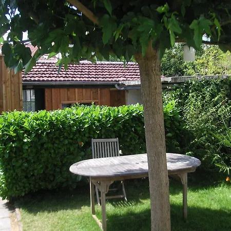 Bed & Breakfast Le Clos Previnquieres Mérignac